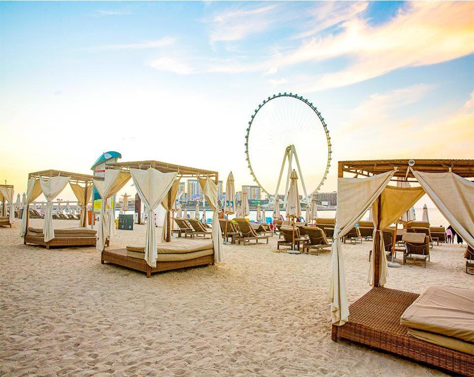 דובאי Success Luxury Apartment - 5 Min Away Marina Corniche - Free Housekeeping Provided Everyday-24-7 Staff Available For Services מראה חיצוני תמונה