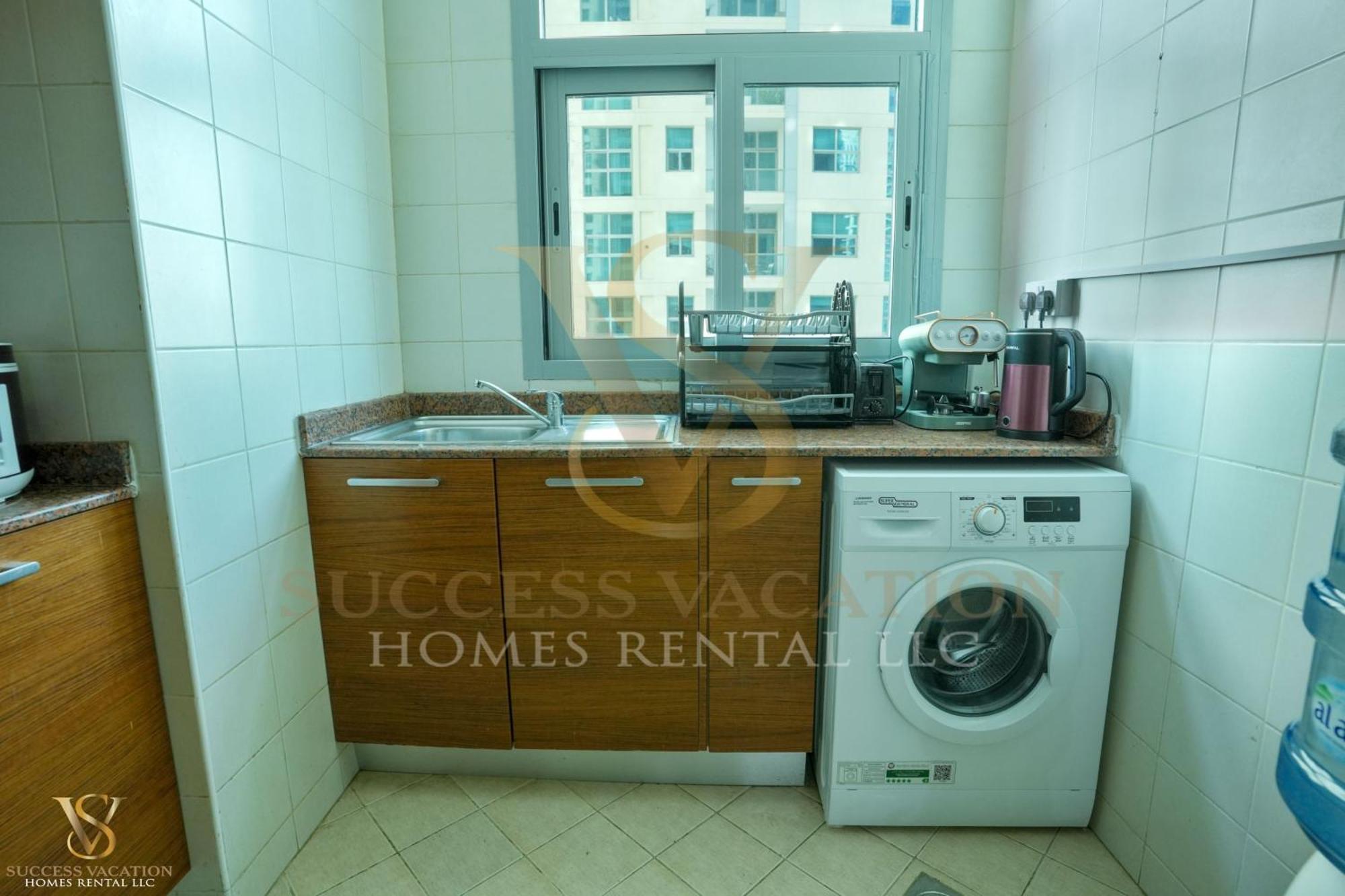 דובאי Success Luxury Apartment - 5 Min Away Marina Corniche - Free Housekeeping Provided Everyday-24-7 Staff Available For Services מראה חיצוני תמונה